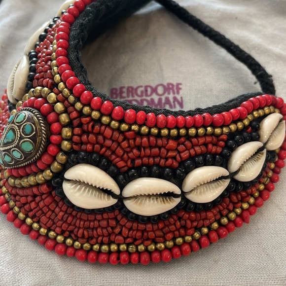 Beaded ASOS She’ll necklace - Picture 4 of 4